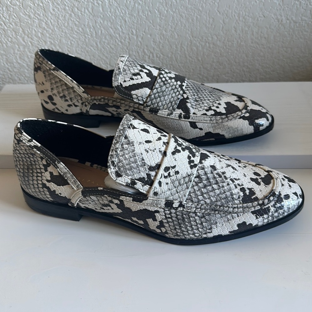 NWOT Zara Loafers
